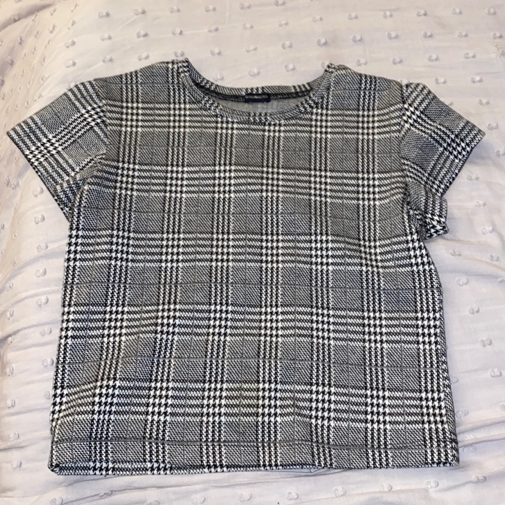 plad/ checkered brandy melville baby T, XS, black and white